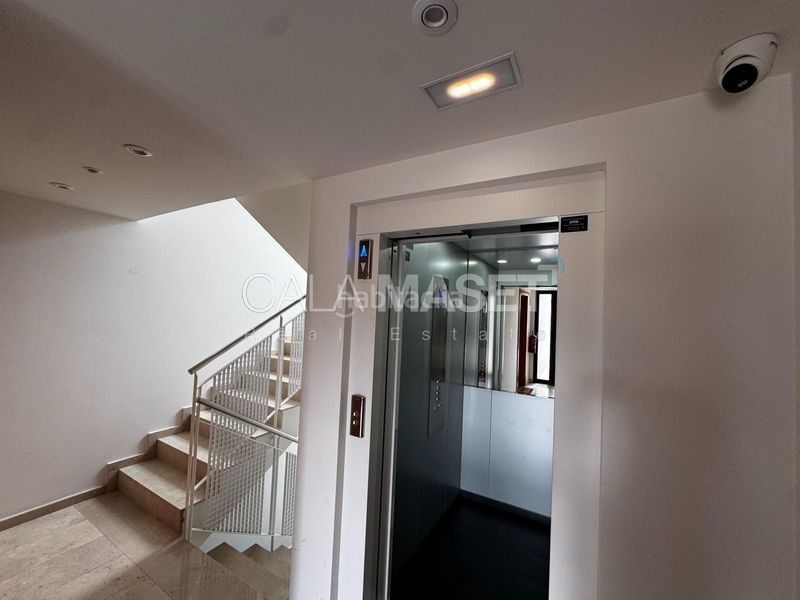 Foto 60b9df8c-d31c-469f-b11f-b6ae260e197d. Apartament amb calefacció aparcament piscina a Fenals Platja d´Aro