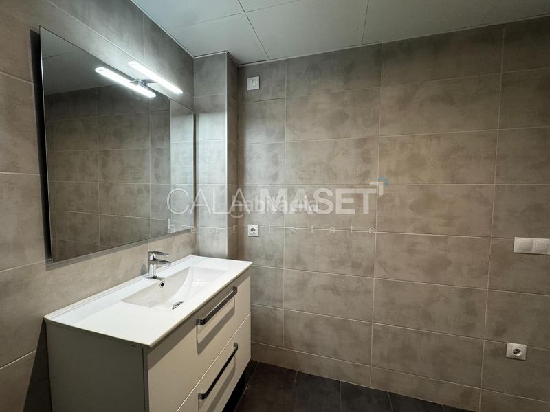 Foto 6216f207-7083-4511-b46f-195fd42ebfdc. Apartament amb calefacció aparcament piscina a Fenals Platja d´Aro