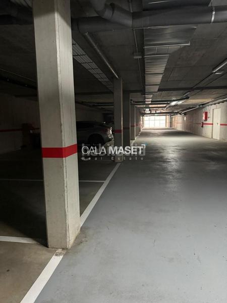 Foto 9d8529b3-e552-4d82-8267-b15691fdf9a2. Apartament amb aparcament piscina a Fenals Platja d´Aro