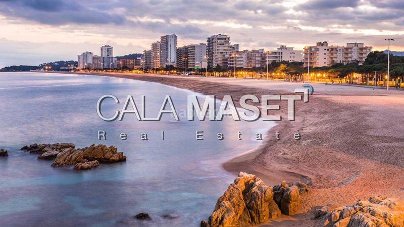 Foto df1b45db-8862-4c6c-9fa7-8fcf0ad7330e. Apartament amb aparcament piscina a Fenals Platja d´Aro