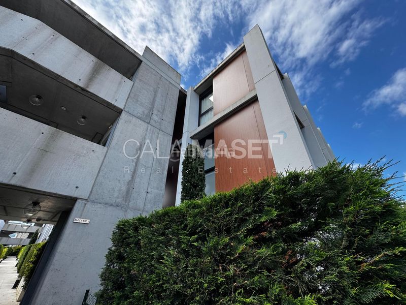 Foto f55cca05-28c7-4ba1-81a1-7e01172408f1. Apartament amb calefacció aparcament piscina a Fenals Platja d´Aro