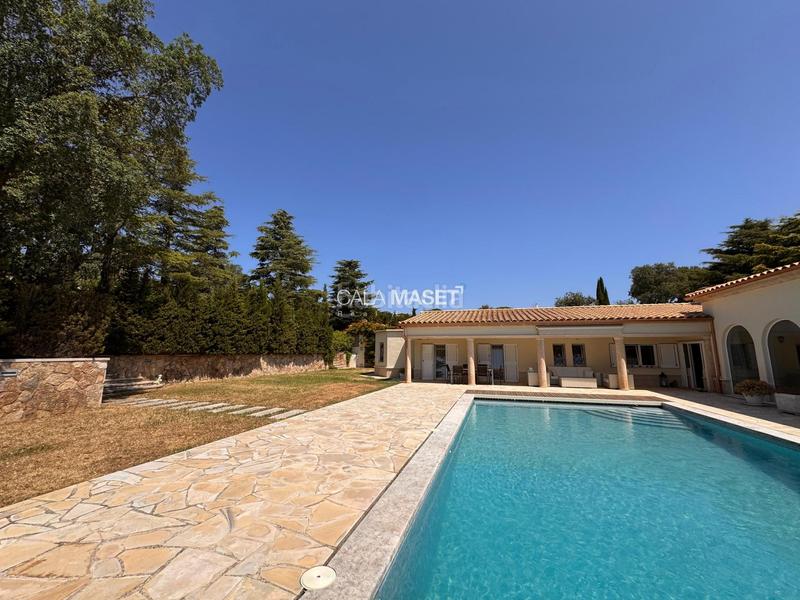 Foto 19ed5c74-b661-46bc-8675-8b444a291df9. Chalet exclusiva propiedad en mas nou en Urbanitzacions Platja d´Aro