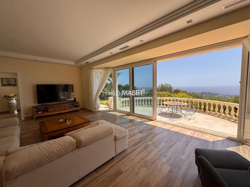 Foto 4212b4fa-b994-4400-8dbe-465beca420c8. Chalet exclusiva propiedad en mas nou en Urbanitzacions Platja d´Aro