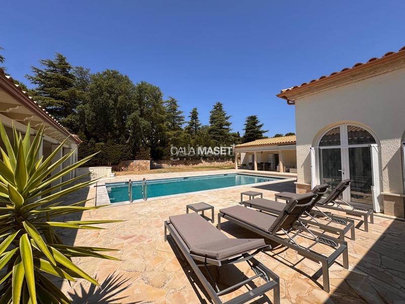 Foto 61a2691c-2700-4815-8d9e-df0e980368bd. Chalet exclusiva propiedad en mas nou en Urbanitzacions Platja d´Aro