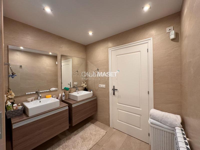 Foto a4e361b9-be38-49f4-b001-aa719b3e3877. Chalet exclusiva propiedad en mas nou en Urbanitzacions Platja d´Aro