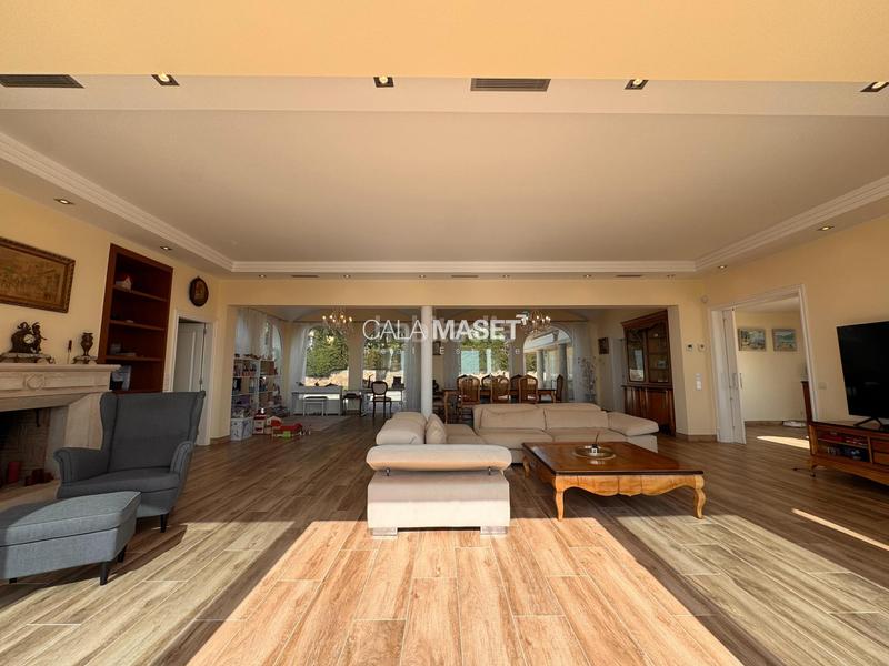 Foto a70d2125-4f79-4f37-a9e8-80fa6cf92cc9. Chalet exclusiva propiedad en mas nou en Urbanitzacions Platja d´Aro