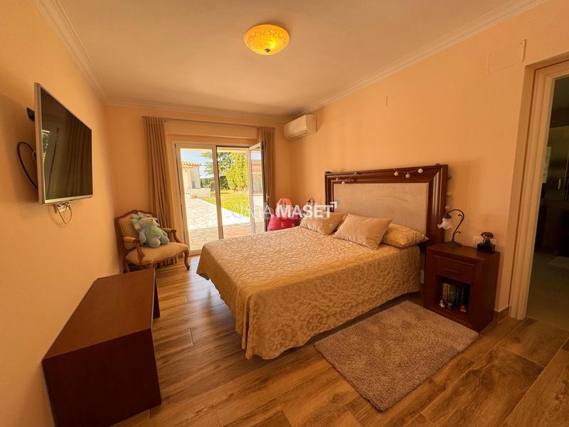 Foto d8f943e0-00b4-414f-86e3-01b4c6d966ad. Chalet exclusiva propiedad en mas nou en Urbanitzacions Platja d´Aro