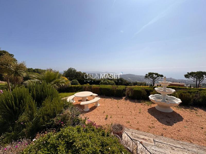 Foto e7439b04-22a7-4aee-9e3b-d06fa89202ff. Chalet exclusiva propiedad en mas nou en Urbanitzacions Platja d´Aro