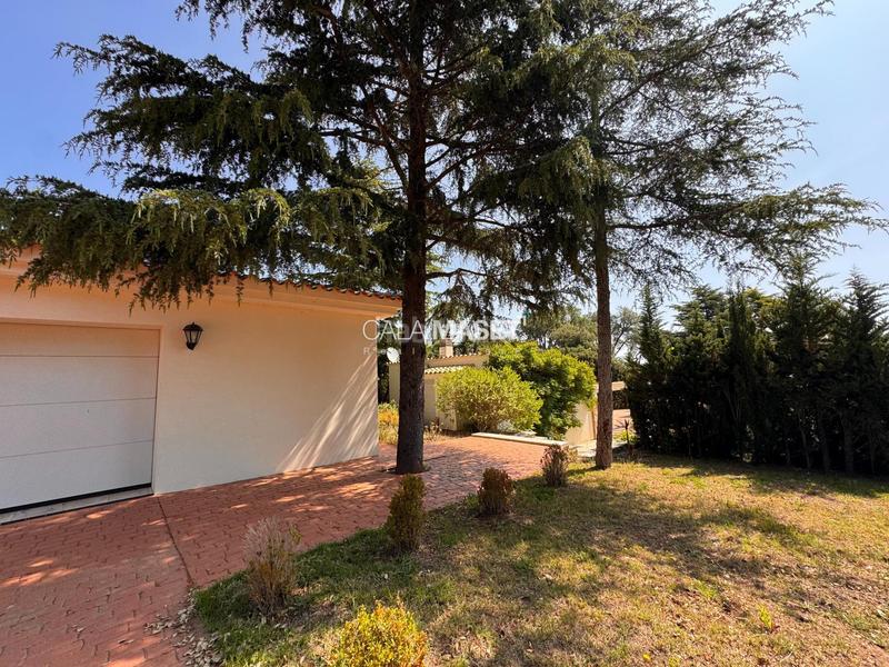 Foto ecd0b9e2-9da8-42c8-9c30-71f77645d74b. Chalet exclusiva propiedad en mas nou en Urbanitzacions Platja d´Aro