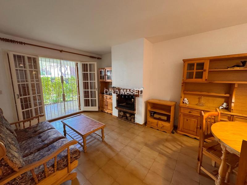 Foto 9b8b9f43-f92d-45b2-89aa-ec4df7ba3bc0. Apartament amb aparcament piscina a Centre-Platja Platja d´Aro