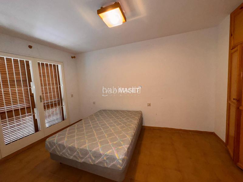 Foto c0a22fde-307b-4e28-ba44-ff385b4d3a0d. Apartament amb aparcament piscina a Centre-Platja Platja d´Aro