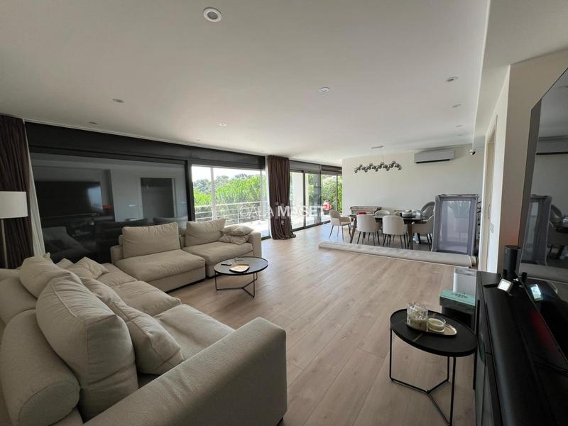 Foto ec758156-3c4b-44df-9259-89799a02ace2. Chalet avec chauffage parking piscine dans Sant Pol Sant Feliu de Guíxols