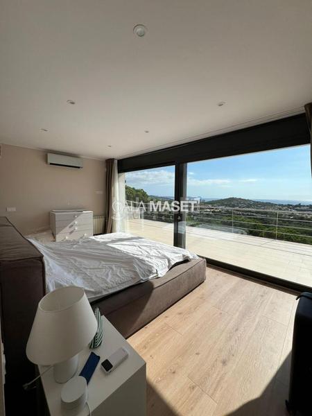 Foto b53946c2-6884-4898-9066-0c4bc23a1cec. Chalet con riscaldamento parcheggio piscina in Sant Pol Sant Feliu de Guíxols