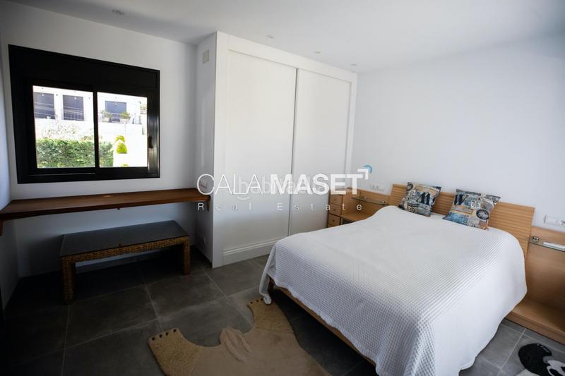 Foto 92dba3a4-7155-408f-a68a-bd08775a974b. House with heating parking in Fenals Platja d´Aro