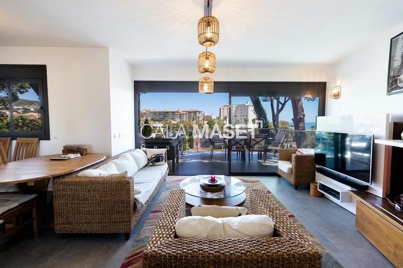 Foto c8f824ba-2197-4b44-86b6-3e81a6b6fd75. House with heating parking in Fenals Platja d´Aro