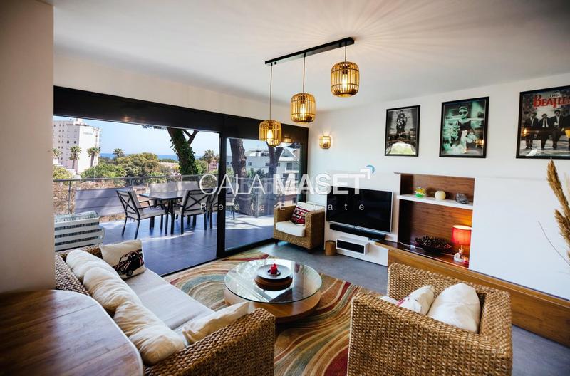 Foto f9c2e76d-8175-4fb6-bdff-e81147da8d95. House with heating parking in Fenals Platja d´Aro