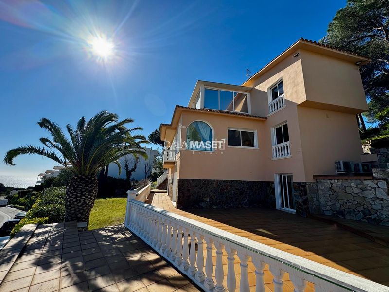 Foto 1911cff7-d3f6-4fa4-8b17-fec3235cd30f. Casa amb calefacció aparcament piscina a Torre Valentina-Mas Vilar de La Mutxada-Treumal Sant Antoni de Calonge