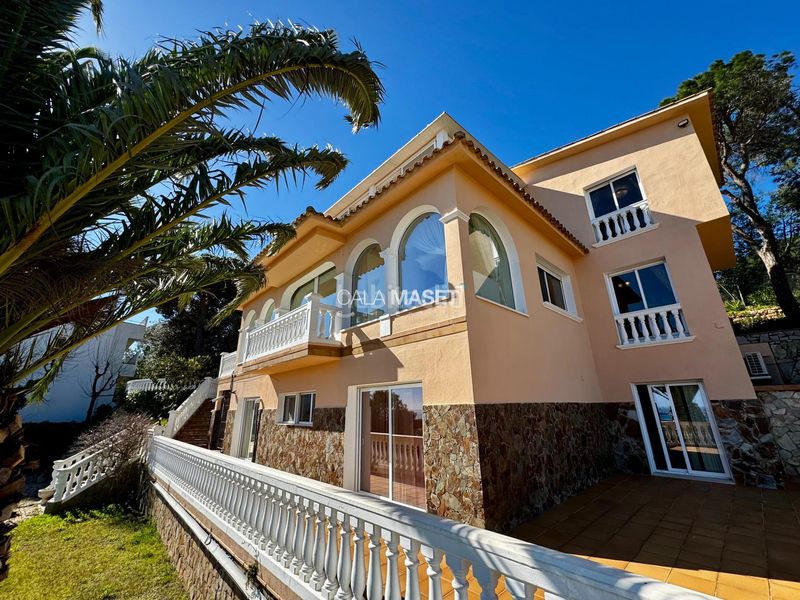 Foto 4a069a33-ea66-4743-9cf9-2adb53c5de77. Casa amb calefacció aparcament piscina a Torre Valentina-Mas Vilar de La Mutxada-Treumal Sant Antoni de Calonge