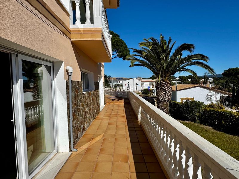 Foto 5501a7d9-981c-4212-94bf-84483dbc4b07. Casa amb calefacció aparcament piscina a Torre Valentina-Mas Vilar de La Mutxada-Treumal Sant Antoni de Calonge