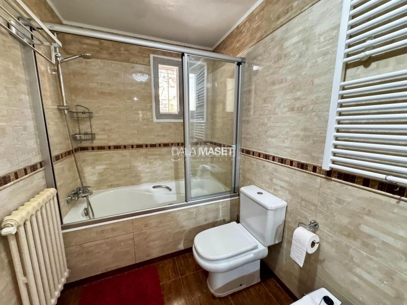 Foto 61c7b8a0-1ec5-4e3b-a513-c223cc220671. Casa amb calefacció aparcament piscina a Torre Valentina-Mas Vilar de La Mutxada-Treumal Sant Antoni de Calonge