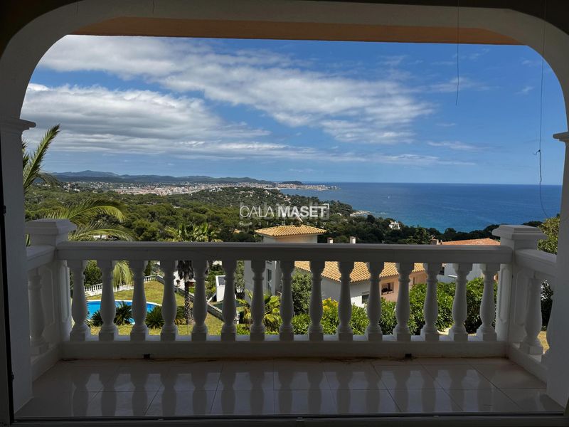 Foto d3ef9ce8-4797-421e-aae9-06752431f478. Casa amb calefacció aparcament piscina a Torre Valentina-Mas Vilar de La Mutxada-Treumal Sant Antoni de Calonge