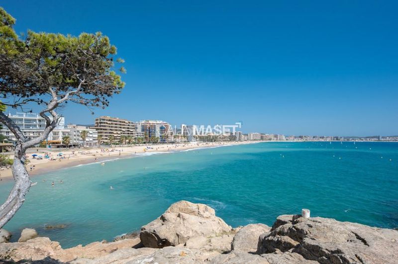 Foto e851bdea-ada3-4d7c-886d-8c79c4975c97. Casa amb calefacció a Poble Calonge
