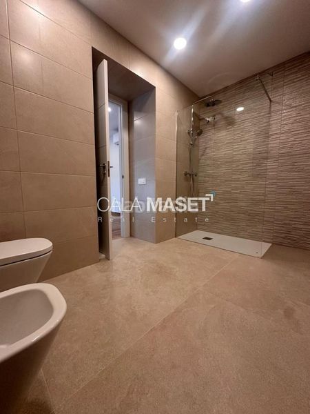 Foto b78f54d5-a284-4c41-ac02-eba802502434. Casa adossada amb aparcament piscina a Los Pinos-Politur Platja d´Aro