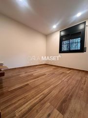 Casa adossada a Los Pinos-Politur. Una casa para disfrutar desde el primer día