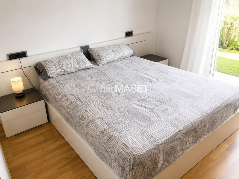 Foto 7c2a4d28-0804-40ba-8da2-a31b46268964. Apartament amb calefacció aparcament piscina a Port d´Aro Platja d´Aro