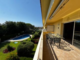 Dachwohnung  Vall d'aro. Maravilloso áticodúplex de 209m a escasos pasos de la playa