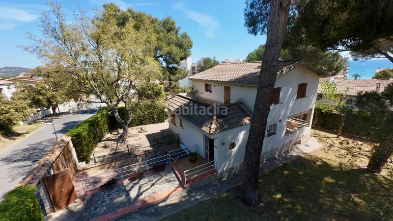 Foto b7dcb991-55fc-48c3-9cb9-7d656195b079. Chalet villa con vistas al mar a pocos pasos de la playa en torre valentina en Sant Antoni de Calonge