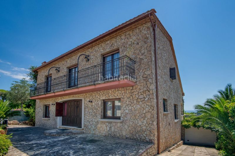 Foto 707d1568-749e-4a94-bea3-5e4c1ca117f5. Casa amb calefacció aparcament piscina a Urbanitzacions Platja d´Aro