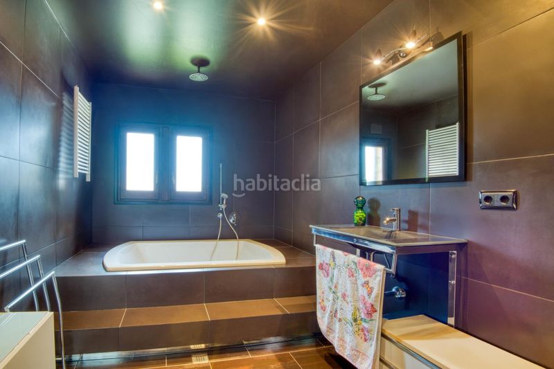 Foto ba7cd5d4-4ea5-447b-a3e9-f12187a041d9. Casa amb calefacció aparcament piscina a Urbanitzacions Platja d´Aro