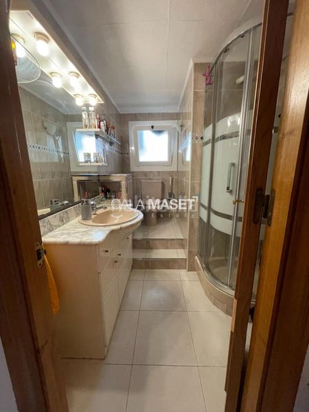 Foto 5ab9bdec-2dd5-437d-b955-3e7e3fc77ed6. Apartament amb calefacció a Fenals Platja d´Aro