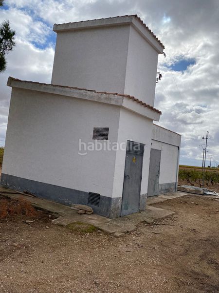 Foto d60c3056-90ec-4d02-881c-b9b514b76715. Finca rústica a Tomelloso