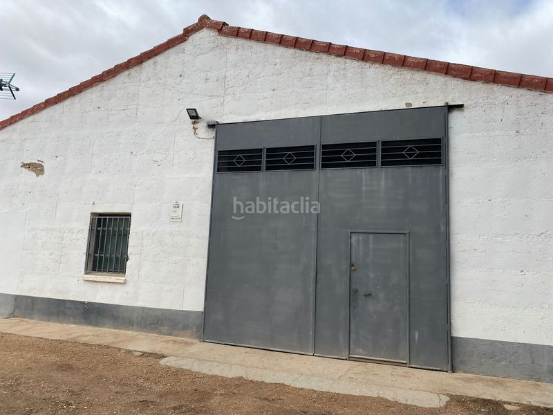 Foto eaa5c90b-e5cc-402c-9b91-b608773ba513. Finca rústica a Tomelloso
