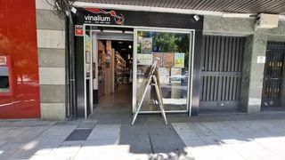 Traspàs Local Comercial a Av de la constitucion 30 granada (granada) 30. Espacio comercial en el centro de granada
