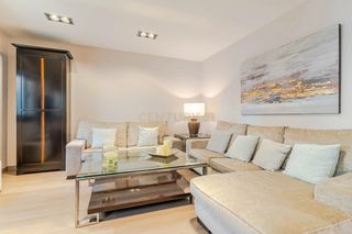 Casa en San Ildefonso. Vivir el albaic�n desde el confort de una casa contempor�nea a l