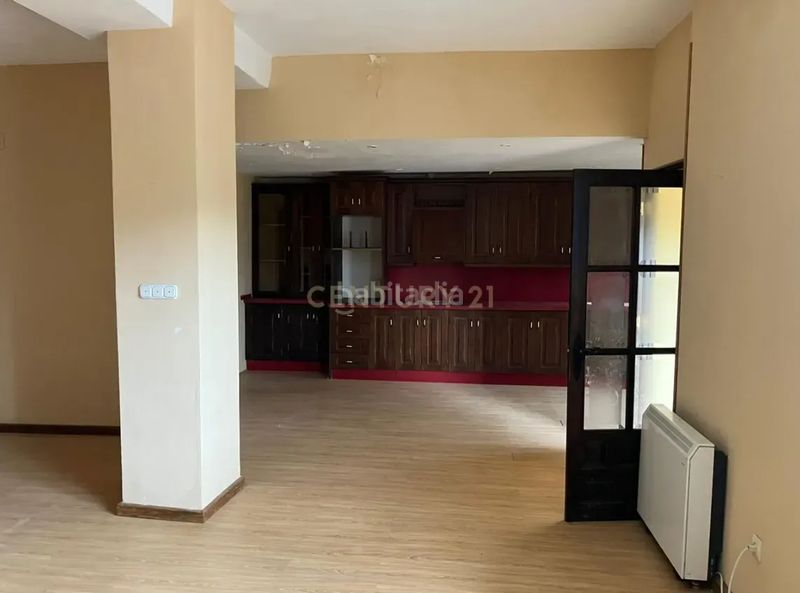 Foto 5440df7a-7d68-4222-94ab-e1324783e695. Casa a carretera de picena a Ugíjar