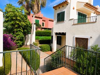 Haus in Finestrat Pueblo. Exclusiva villa de lujo en sierra cortina elegancia, vistas priv