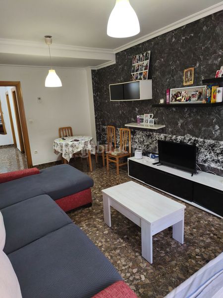 Foto 5259a390-3bb7-4914-8779-ac63e9a853d8. Apartament amb calefacció a San Pablo Albacete