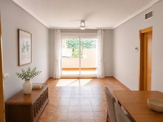 Attique à Platja de Vila Joiosa. Oportunidad en planta 10 ático con urbanización completa y garaj