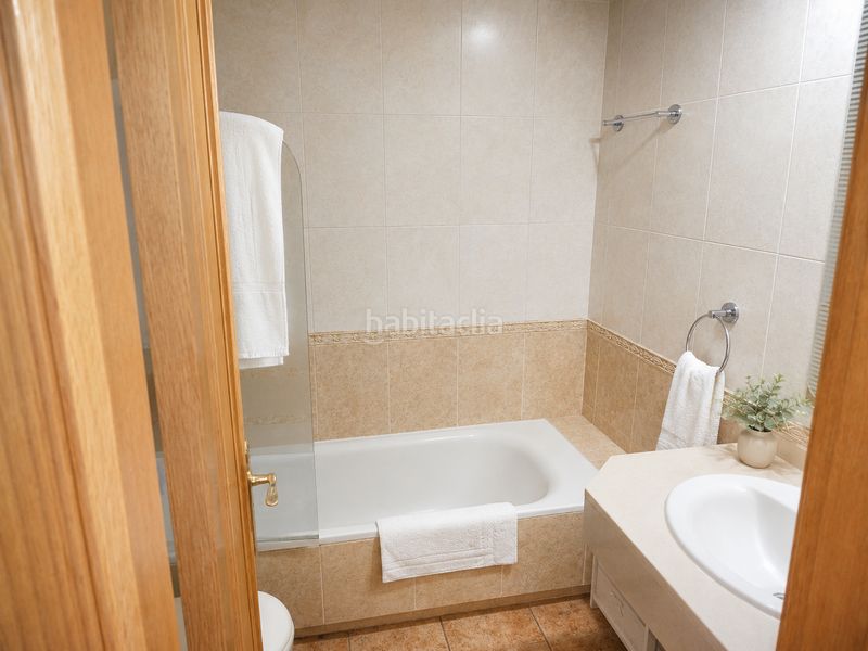 Foto f2822873-f951-47dd-8a83-4e7a5e63bb55. Àtic amb piscina a Platja de Vila Joiosa Vila Joiosa (la)
