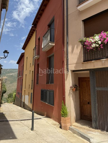 Foto d44ec990-9466-4895-9c49-1d13acdfc367. Pis a Tremp