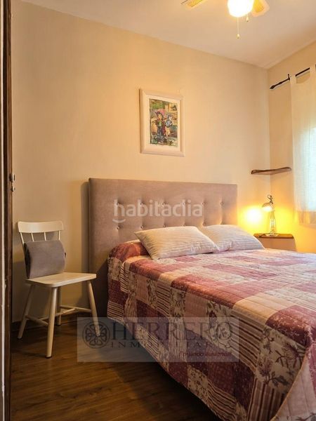 Foto 76a70d90-e7c9-4a90-8bfa-6e2a84b9e63a. Casa aparellada amb calefacció aparcament piscina a Gandia