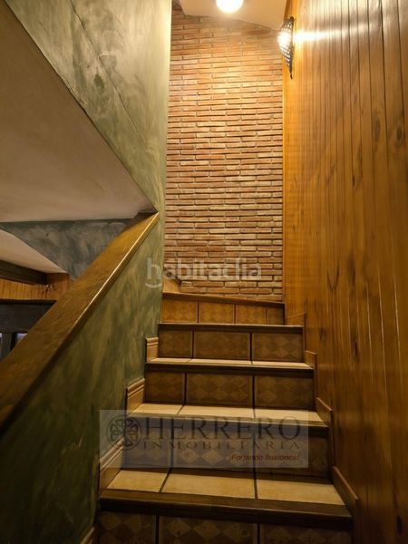 Foto c7530f24-527a-4f90-ab9c-de050ac45337. Casa aparellada amb calefacció aparcament piscina a Gandia