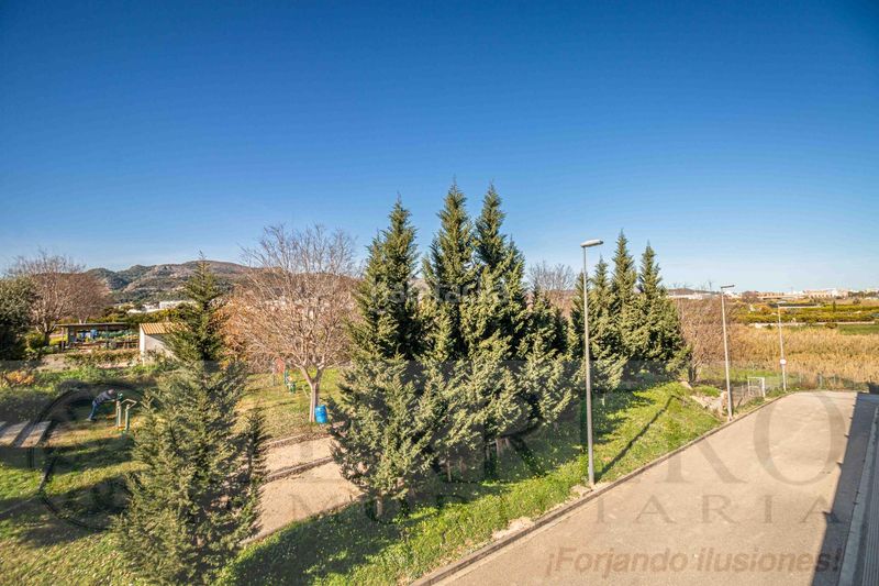 Foto 687bb33c-6daa-44ce-92d9-a937682d8abe. Casa adossada amb calefacció aparcament piscina a Almoines