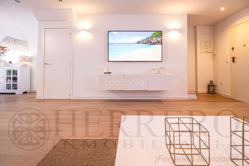 Foto aeabbf82-e68b-430e-9a69-f7ffeb381f5e. Casa adossada amb calefacció aparcament piscina a Almoines
