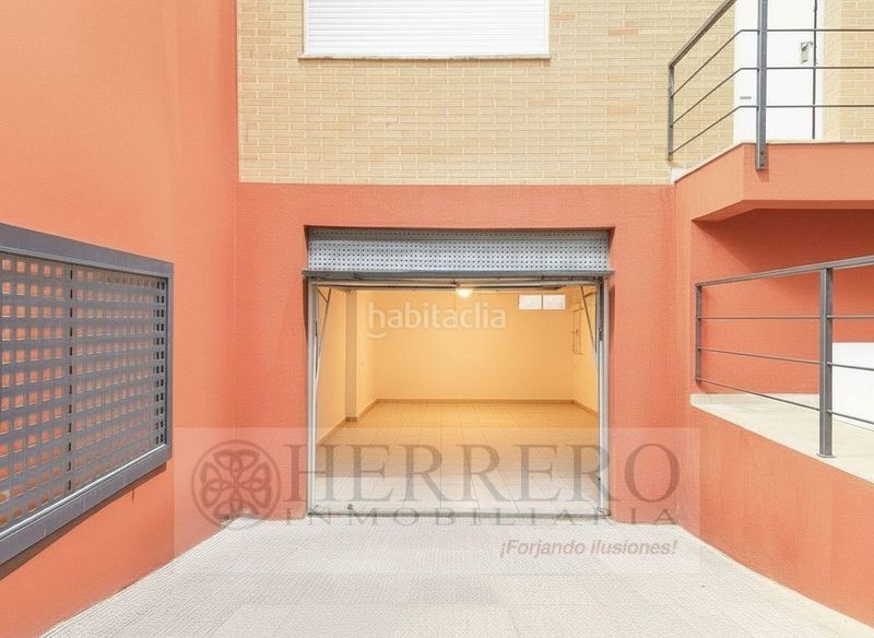 Foto af084547-2ccd-46a1-a3fe-3477c0ad55d2. Casa adossada amb calefacció aparcament piscina a Almoines