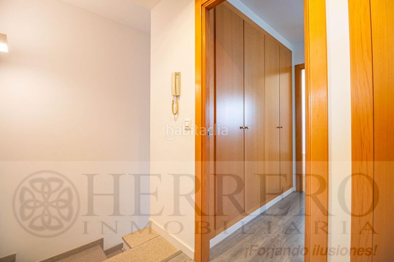 Foto c995d807-9da3-41b9-a792-9548b1dd850e. Casa adossada amb calefacció aparcament piscina a Almoines